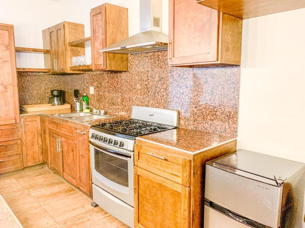 Beautiful 3 Bdr 2,5 Bath- Steps From Beach W/Pkg Тихуана Экстерьер фото